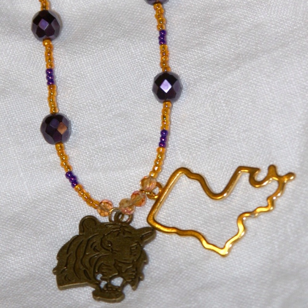 Handmade Necklaces - Picture 5 of 5